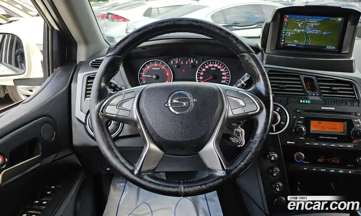 SsangYong Korando 2016 2.0 Автомат в Москве № 35977, фото 11