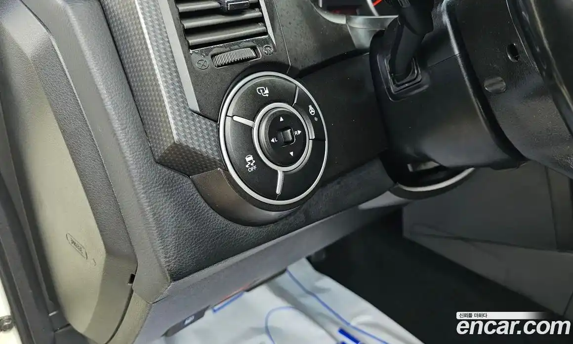 SsangYong Korando 2016 2.0 Автомат в Москве № 35977, фото 3