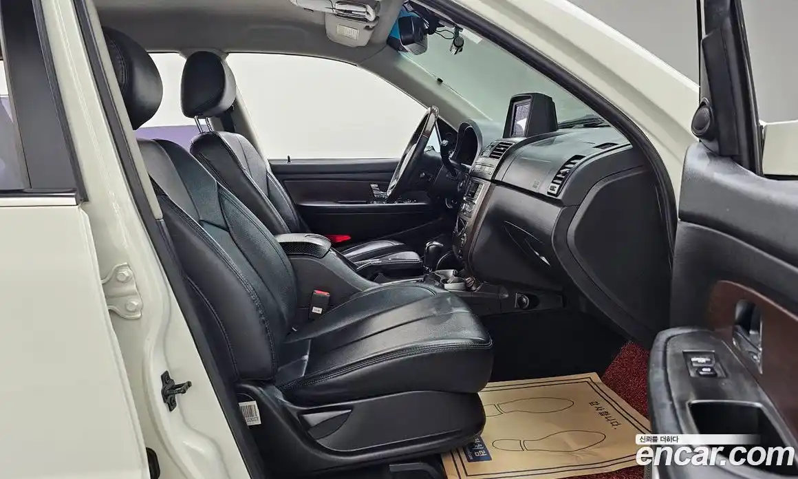 SsangYong Rexton 2014 2.0 Автомат в Москве № 36227, фото 8