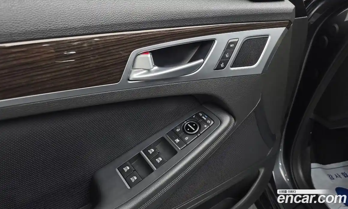 Genesis G80 2018 3.3 Автомат в Москве № 365225, фото 16