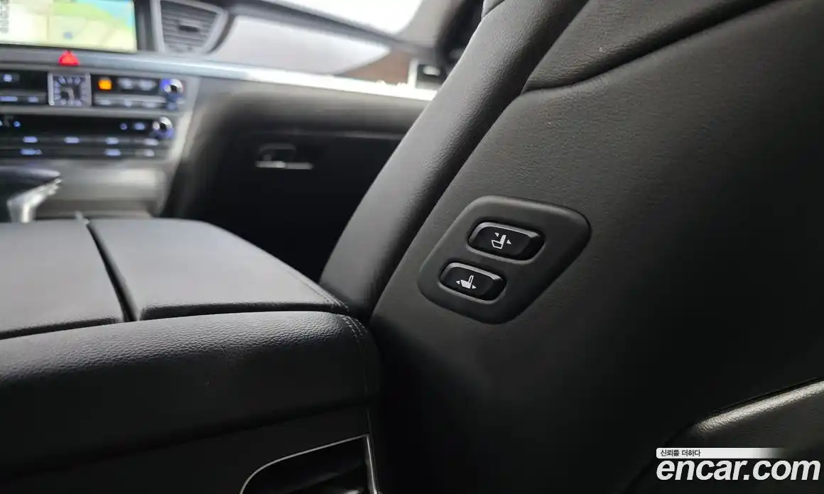 Genesis G80 2018 3.3 Автомат в Москве № 365225, фото 18