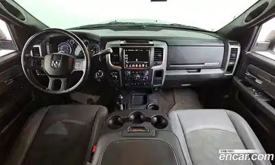 Dodge Ram Pick Up 2017 6.4 Автомат в Москве № 368534, миниатюра 7