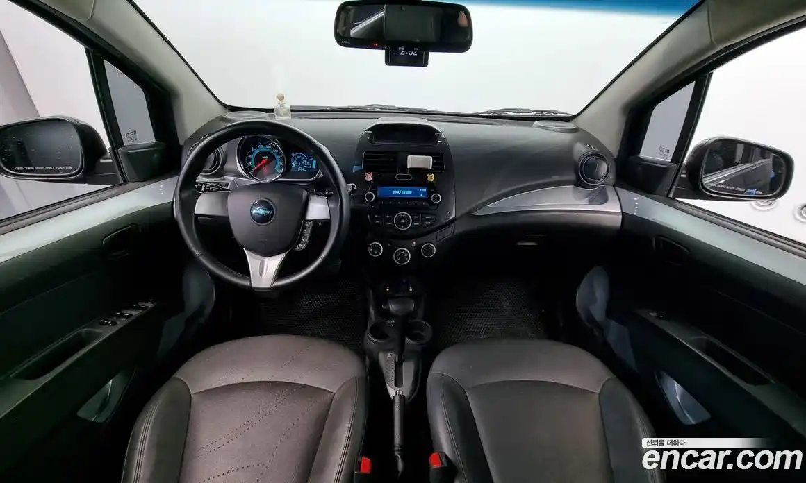 Chevrolet Spark 2014 1.0 Автомат в Москве № 36965, фото 9