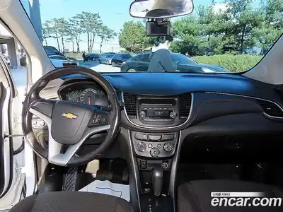 Chevrolet Trax 2018 1.4 Автомат в Москве № 37014, миниатюра 7