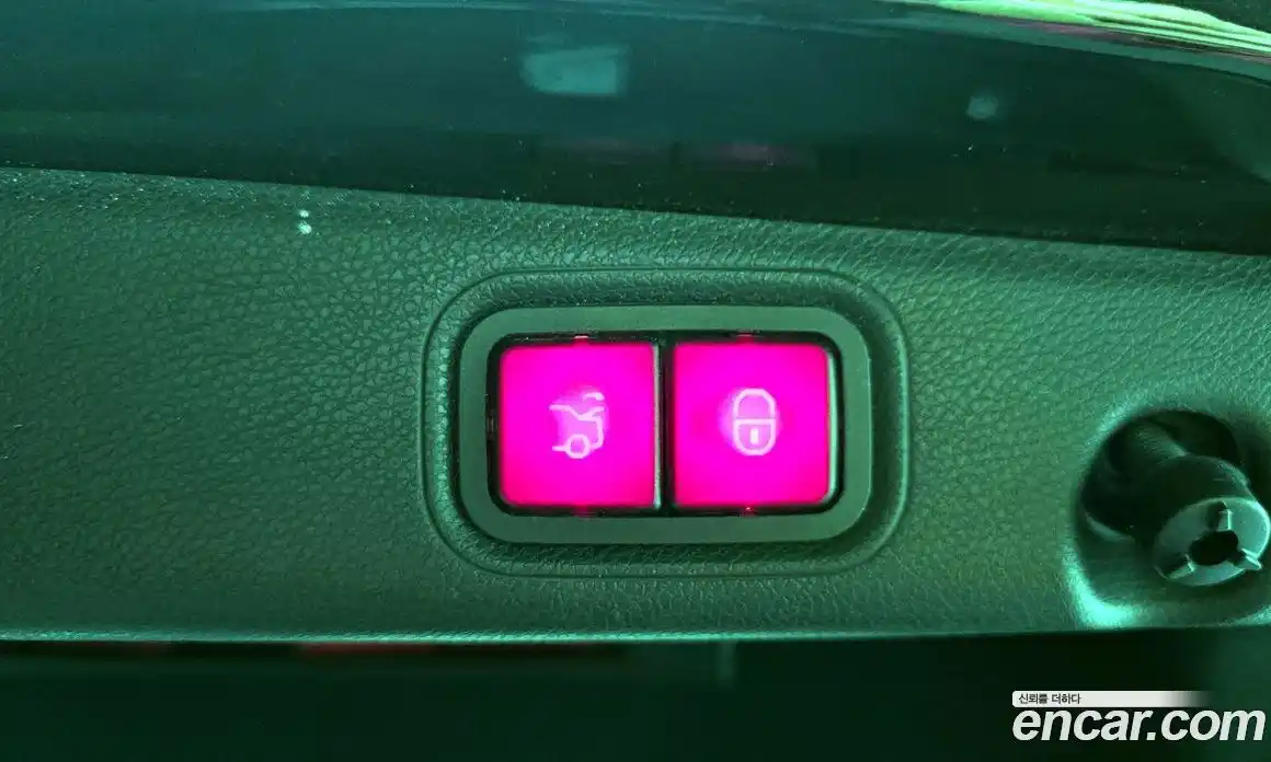 Mercedes-Benz E-Class 2018 2.0 Автомат в Москве № 372229, фото 20