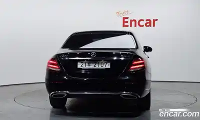 Mercedes-Benz E-Class 2018 2.0 Автомат в Москве № 372229, миниатюра 4