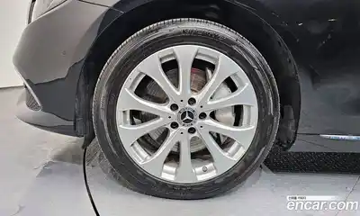 Mercedes-Benz E-Class 2018 2.0 Автомат в Москве № 372229, миниатюра 5