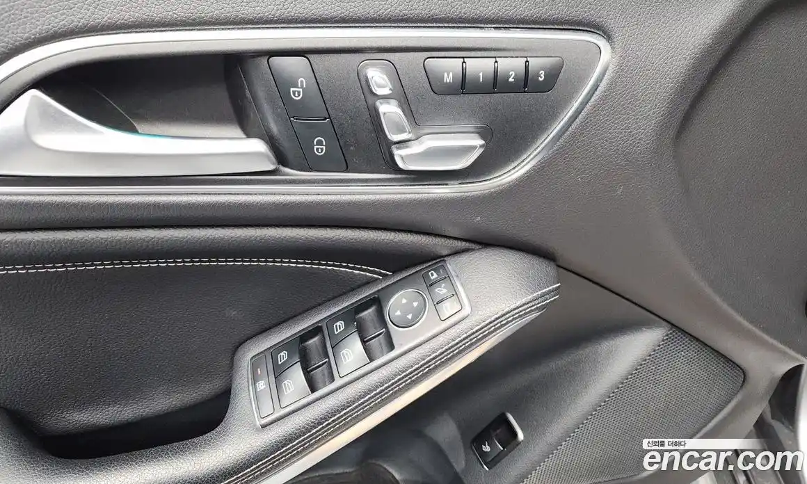 Mercedes-Benz CLA-Class 2017 2.0 Автомат в Москве № 372481, фото 18