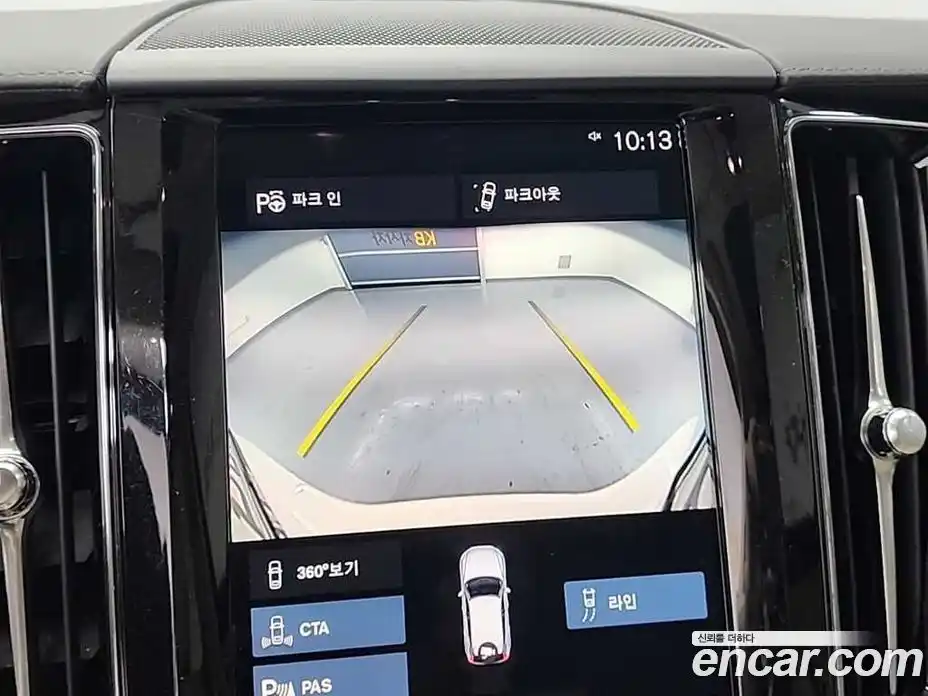 Volvo XC60 2021 2.0 Автомат в Москве № 373843, фото 16