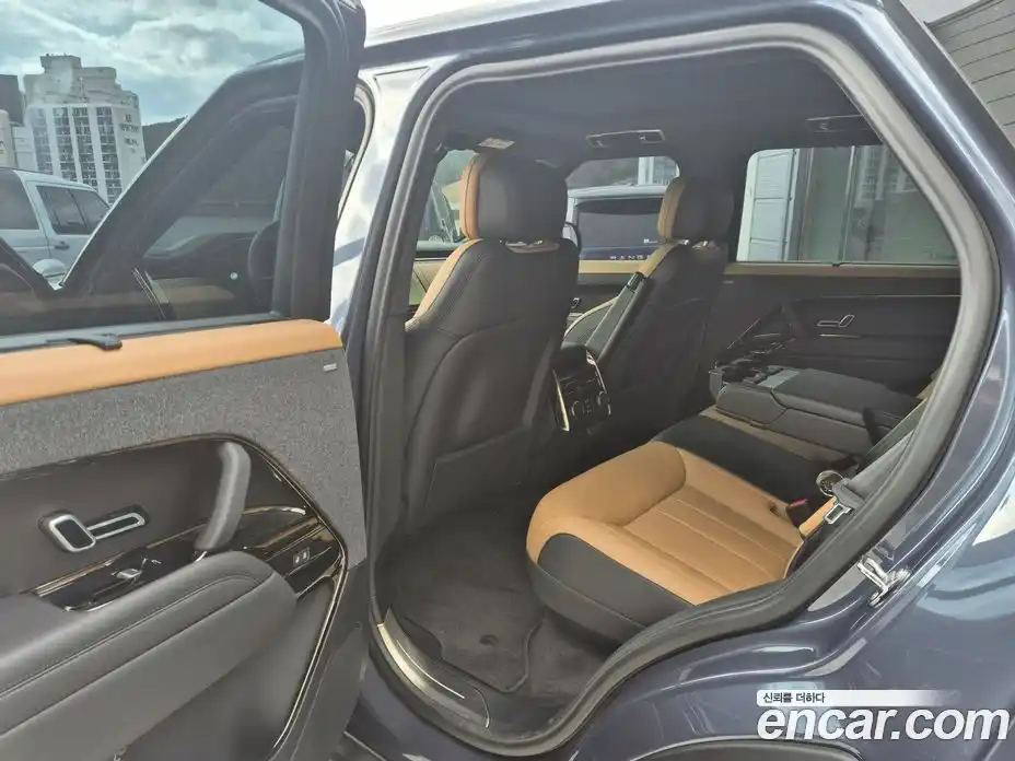 Land Rover Range-Rover Sport 2025 3.0 Автомат в Москве № 375130, фото 10