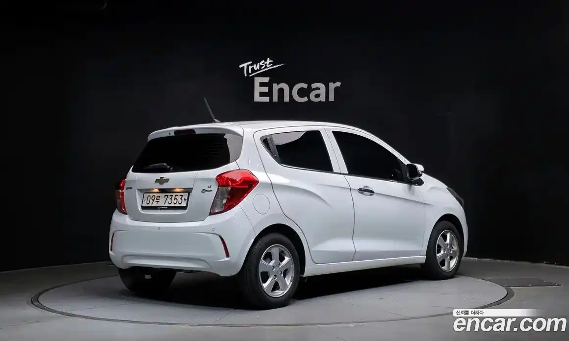 Chevrolet Spark 2018 1.0 Автомат в Москве № 37809, фото 19