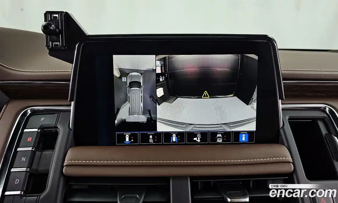 Chevrolet Tahoe 2023 6.2 Автомат в Москве № 38100, фото 16