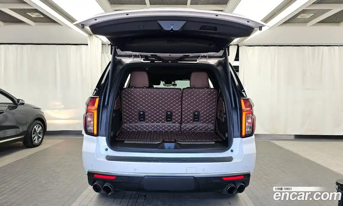 Chevrolet Tahoe 2023 6.2 Автомат в Москве № 38100, фото 8