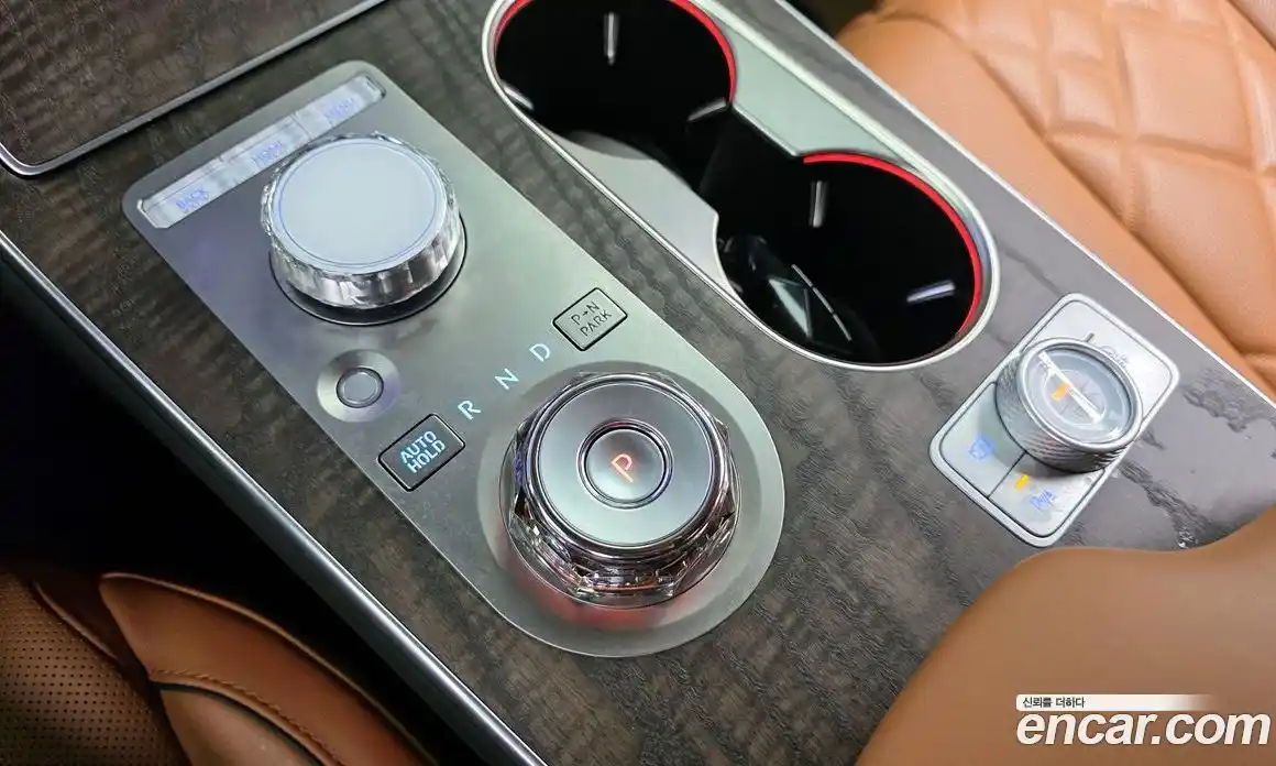 Genesis GV80 2024 2.5 Автомат в Москве № 385957, фото 9