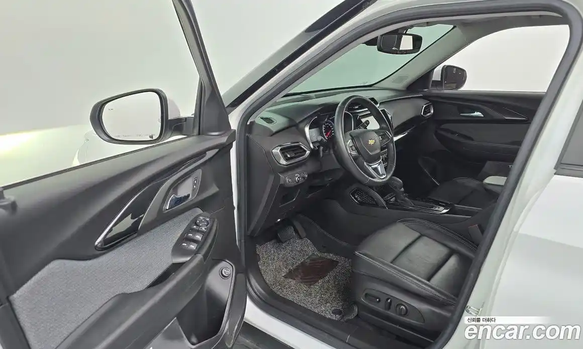 Chevrolet TrailBlazer 2022 1.3 Автомат в Москве № 39205, фото 16