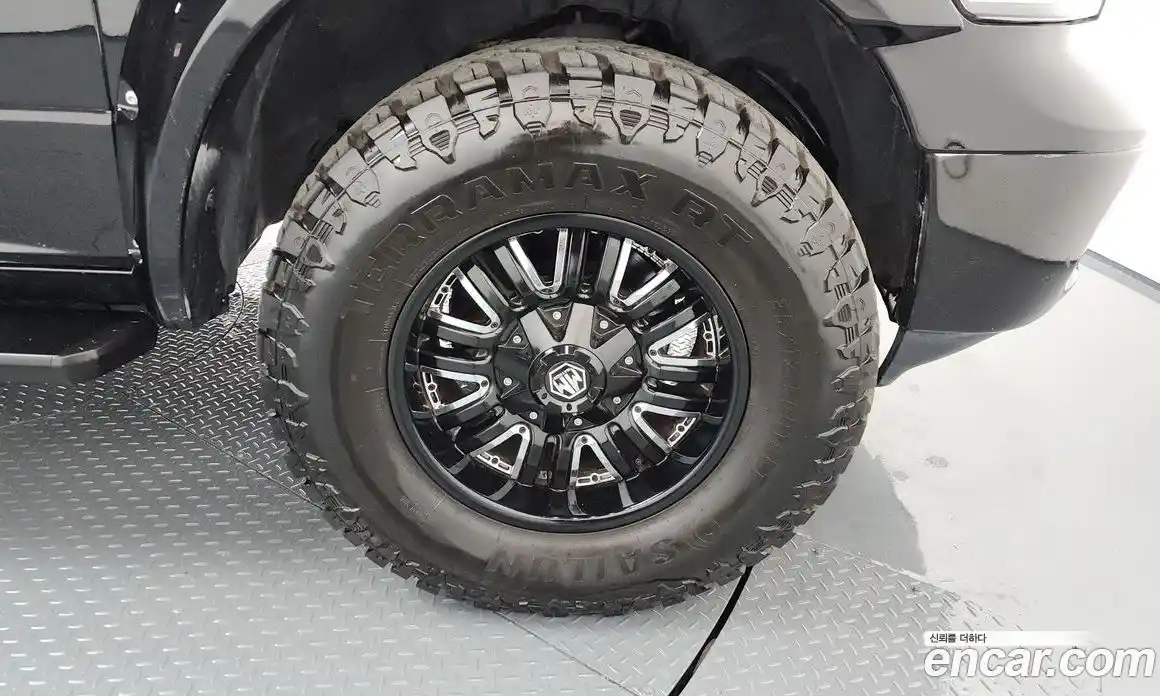 Dodge Ram Pick Up 2015 5.7 Автомат в Москве № 402616, фото 5