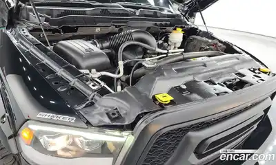 Dodge Ram Pick Up 2015 5.7 Автомат в Москве № 402616, миниатюра 6