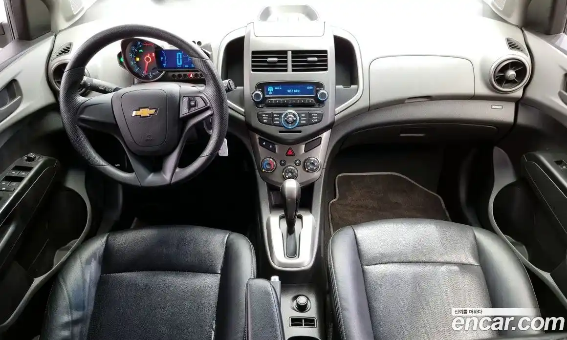 Chevrolet Aveo 2012 1.6 Автомат в Москве № 40743, фото 7