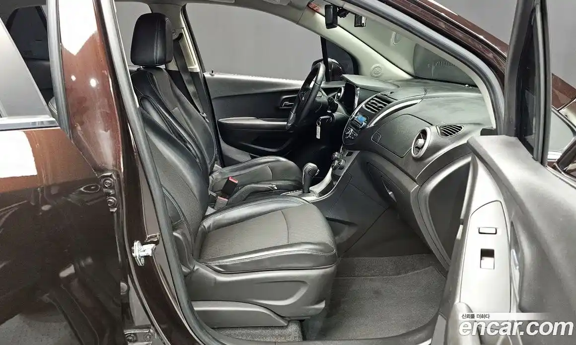 Chevrolet Trax 2015 1.4 Автомат в Москве № 40868, фото 11