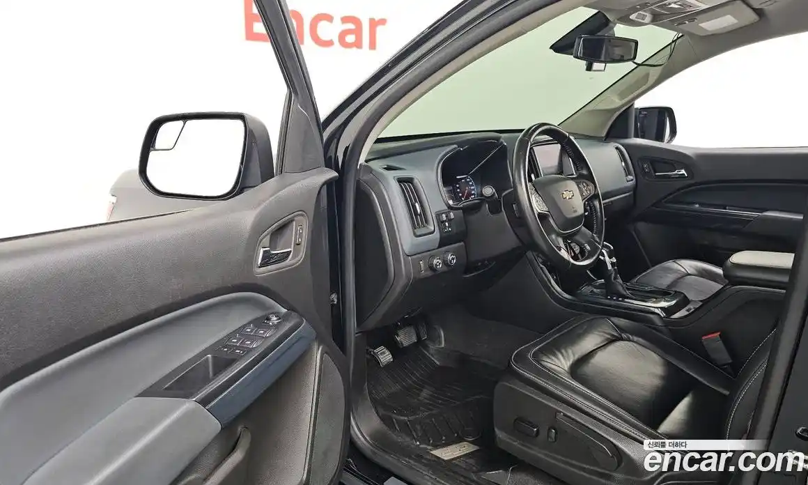 Chevrolet Colorado 2022 3.6 Автомат в Москве № 41095, фото 3