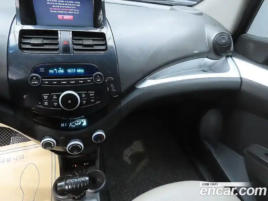 Chevrolet Spark 2012 1.0 Автомат в Москве № 41414, фото 18