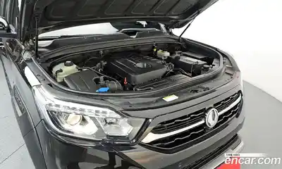 SsangYong Rexton 2018 2.2 Автомат в Москве № 421333, миниатюра 6