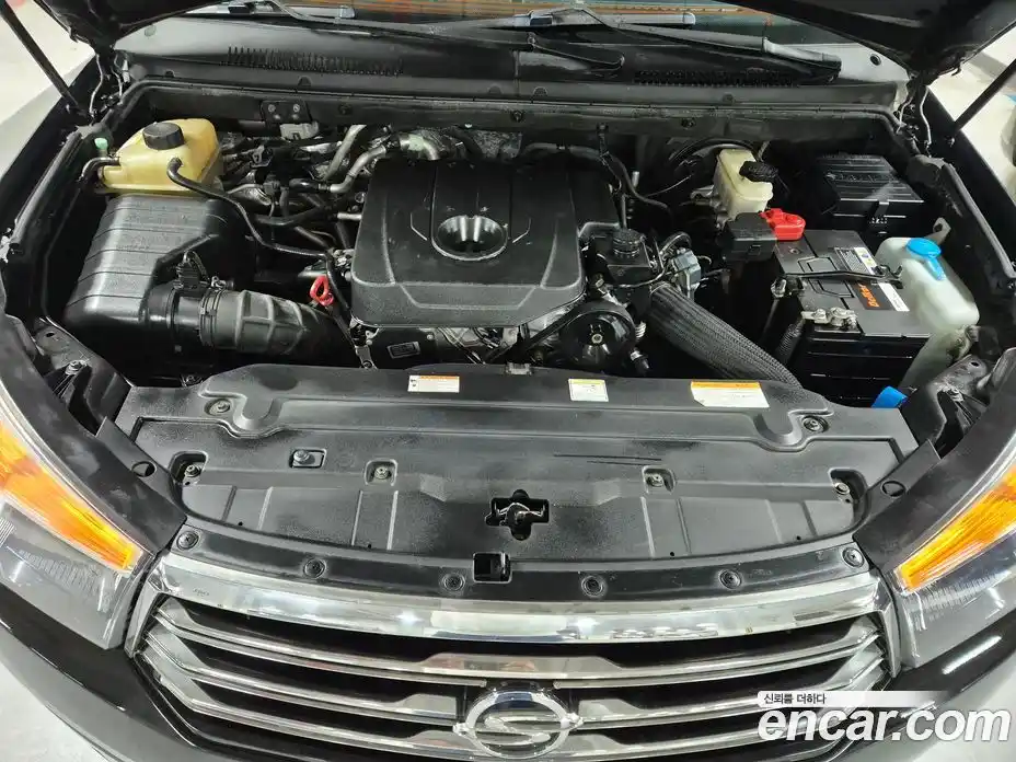 SsangYong Korando 2014 2.0 Автомат в Москве № 421735, фото 16