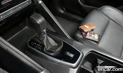 Renault QM6 2017 2.0 Автомат в Москве № 423880, миниатюра 9