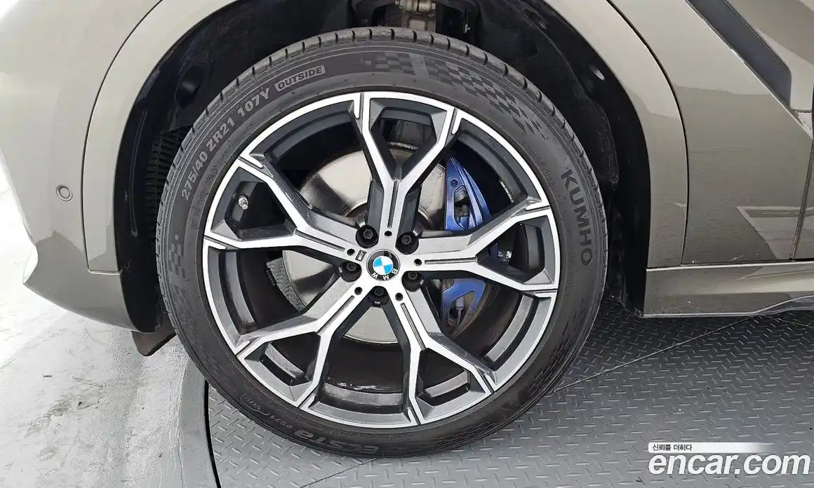 BMW X6 2022 3.0 Автомат в Москве № 426333, фото 5