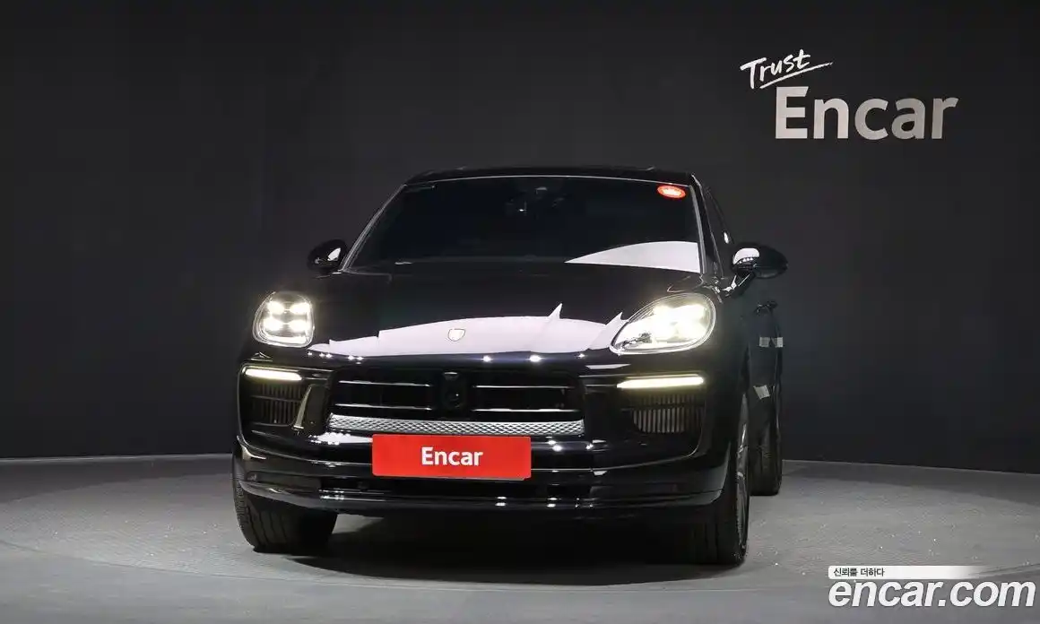 Porsche Macan 2023 2.9 Автомат в Москве № 430412, фото 1