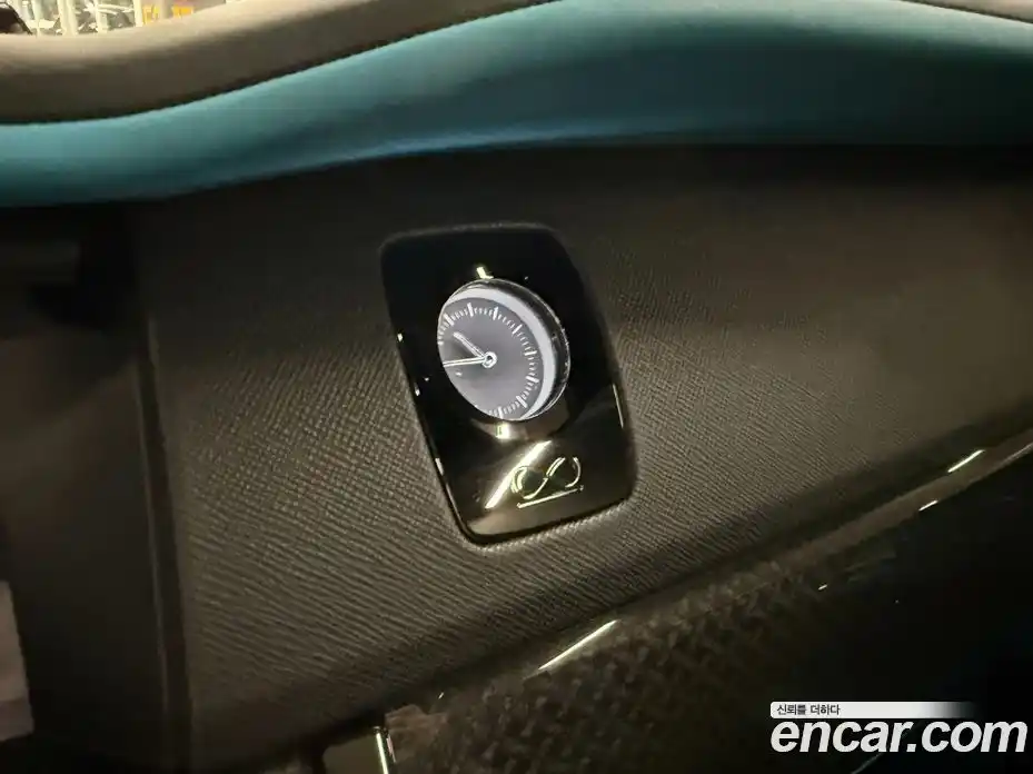 Rolls-Royce Cullinan 2023 6.7 Автомат в Москве № 447941, фото 15