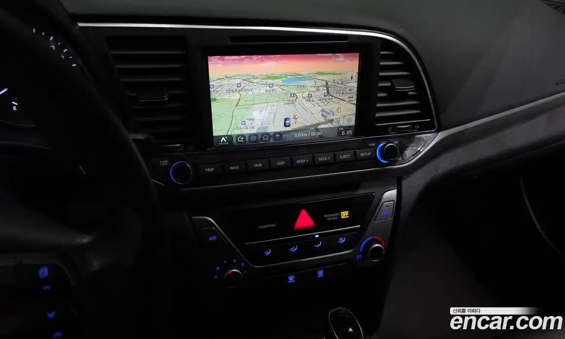 Hyundai Avante 2017 1.6 Автомат в Москве № 450475, фото 13