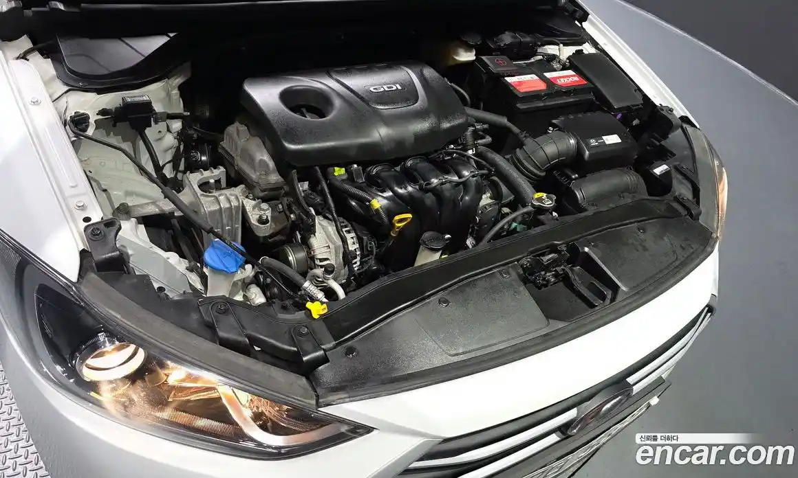 Hyundai Avante 2017 1.6 Автомат в Москве № 450475, фото 5