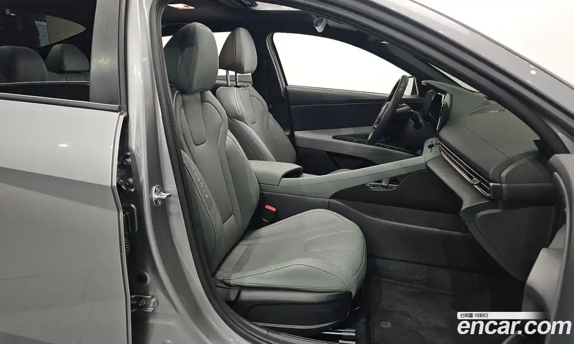 Hyundai Avante 2026 1.6 Автомат в Москве № 45567, фото 4