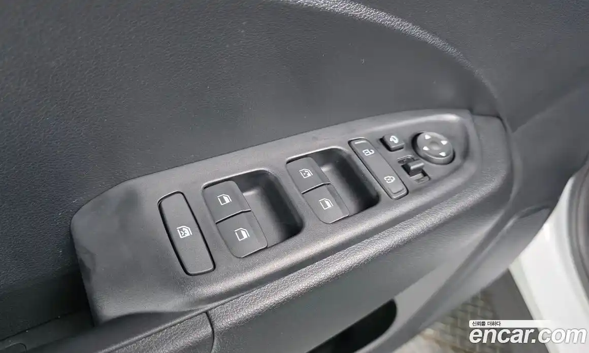 Hyundai Venue 2022 1.6 Автомат в Москве № 456821, фото 12