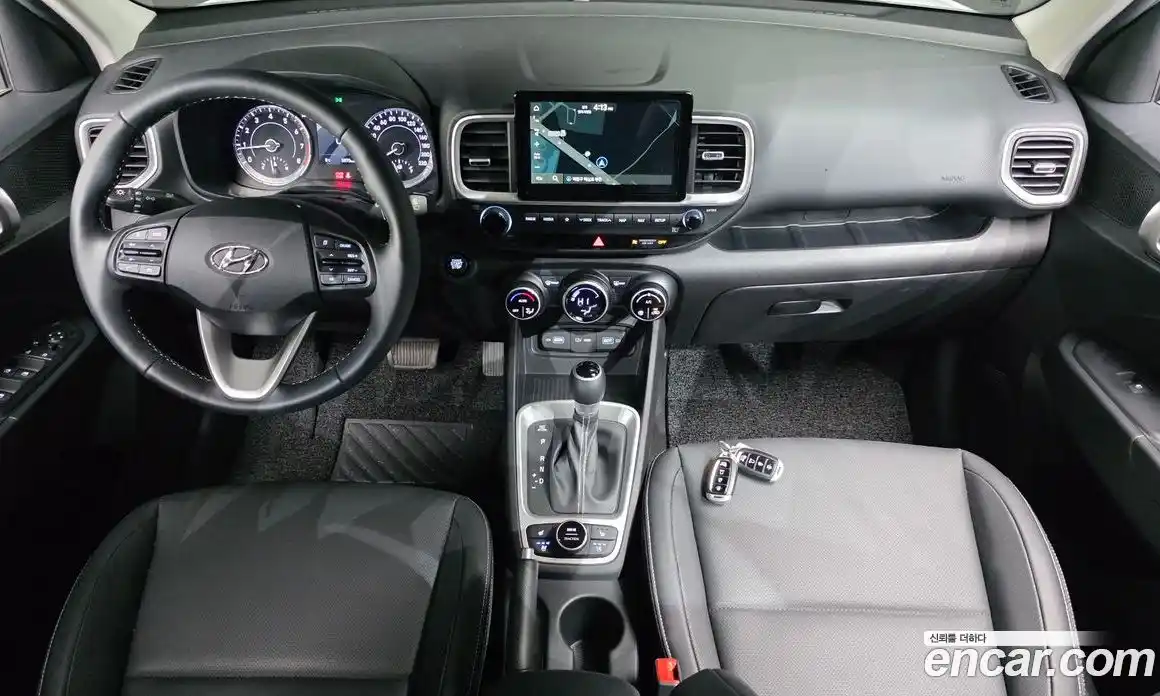 Hyundai Venue 2022 1.6 Автомат в Москве № 456821, фото 7