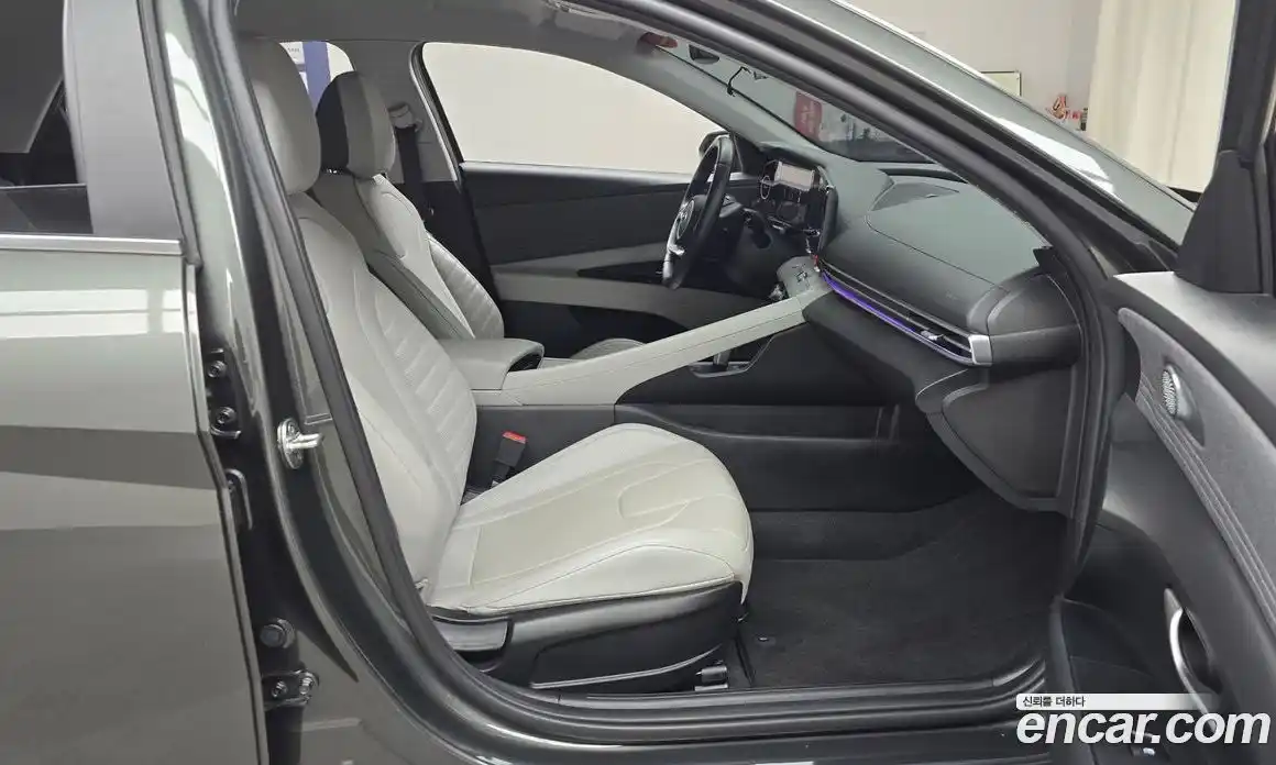 Hyundai Avante 2021 1.6 Автомат в Москве № 458969, фото 11