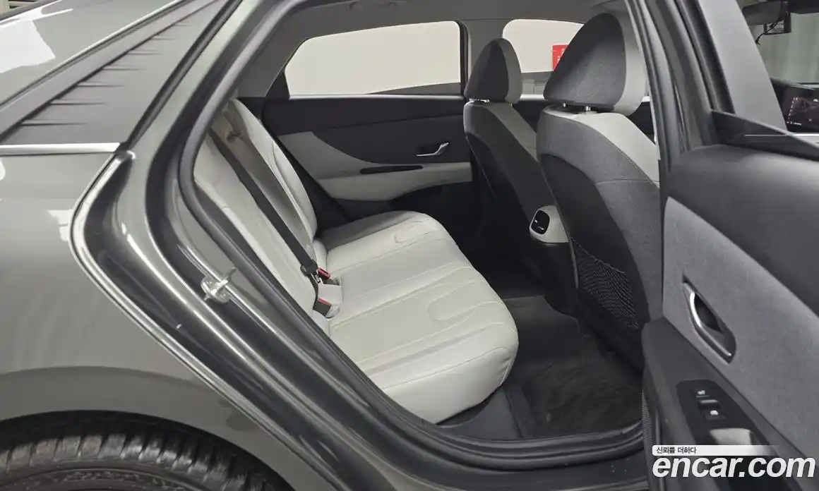 Hyundai Avante 2021 1.6 Автомат в Москве № 458969, фото 12