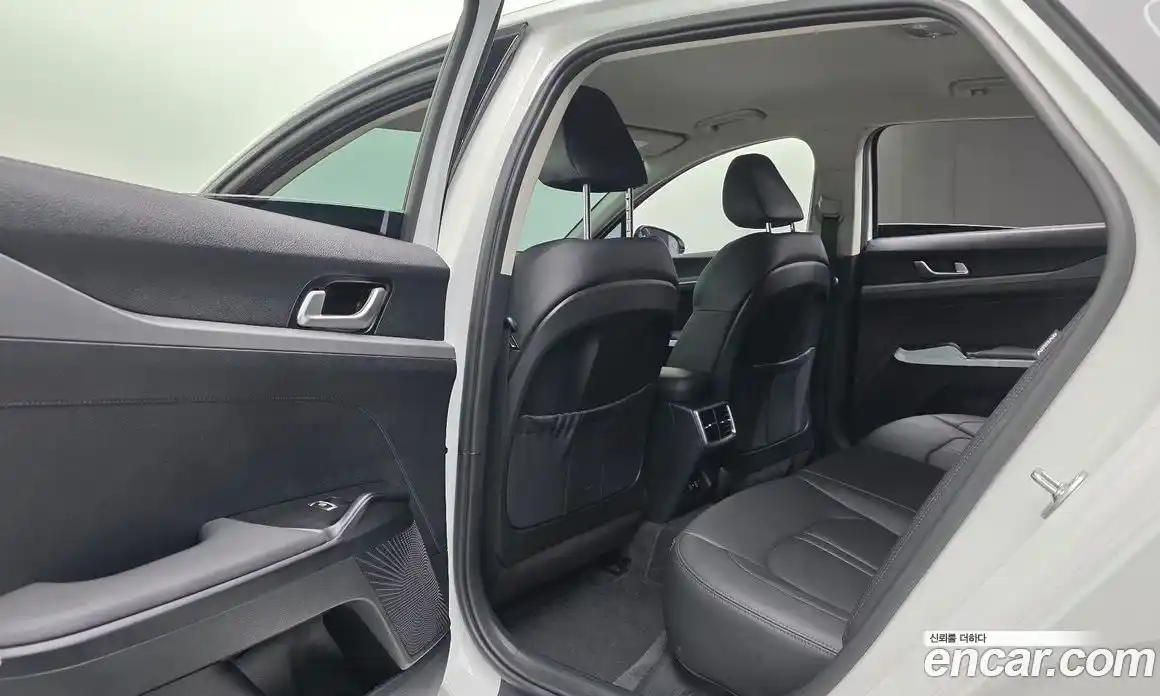 Kia K5 2024 1.6 Автомат в Москве № 460262, фото 18