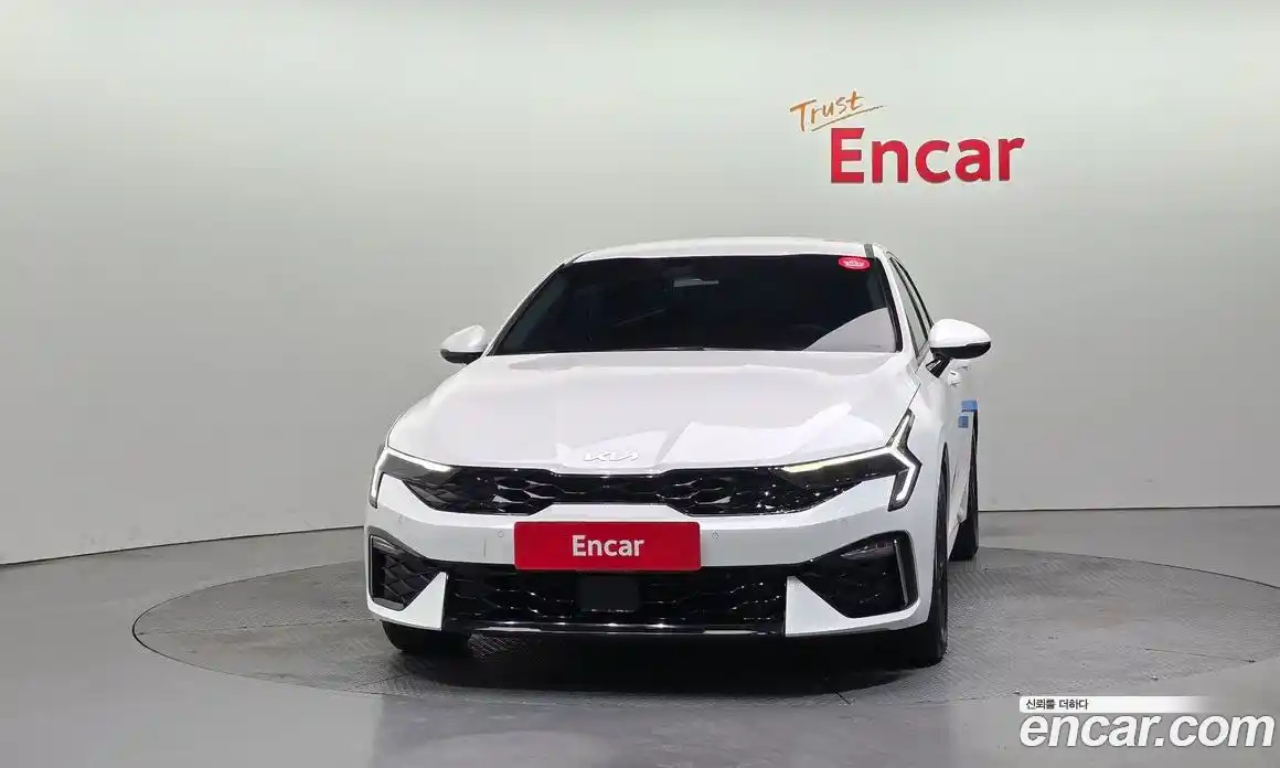 Kia K5 2024 1.6 Автомат в Москве № 460262, фото 3