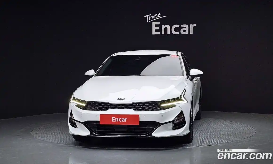 Kia K5 2021 2.0 Автомат в Москве № 460898, фото 3