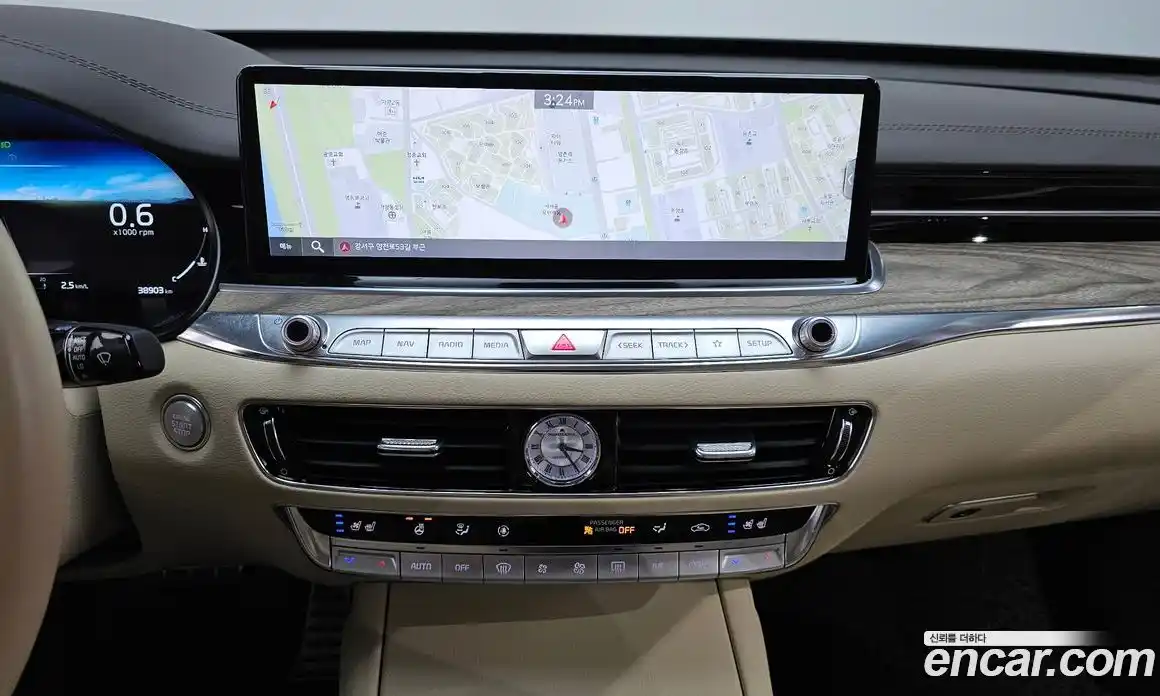 Kia K9 2023 3.8 Автомат в Москве № 461430, фото 14