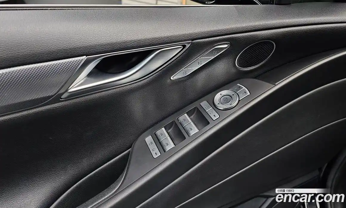 Genesis G80 2021 2.5 Автомат в Москве № 462141, фото 15