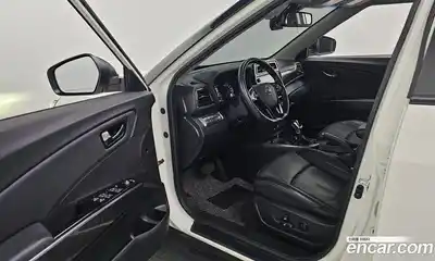 SsangYong TIBOLI 2022 1.5 Автомат в Москве № 462466, миниатюра 10