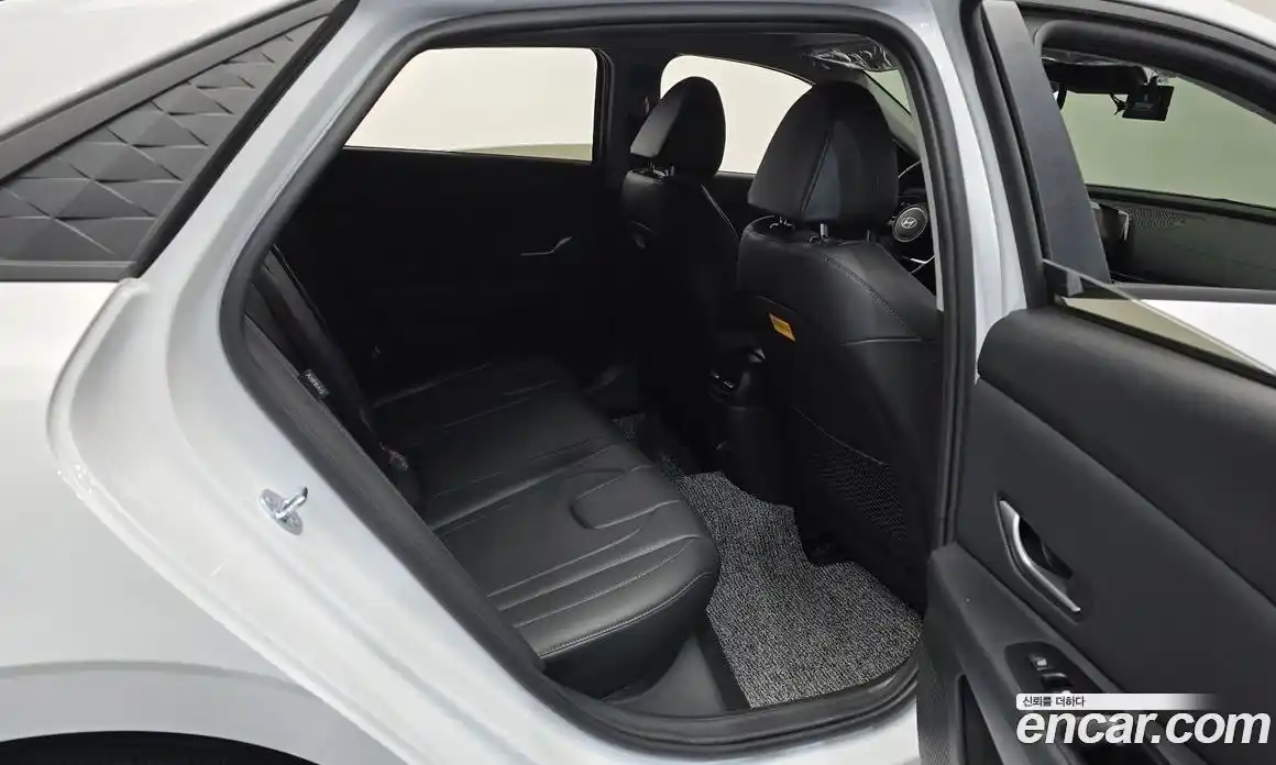 Hyundai Avante 2026 1.6 Автомат в Москве № 46577, фото 13