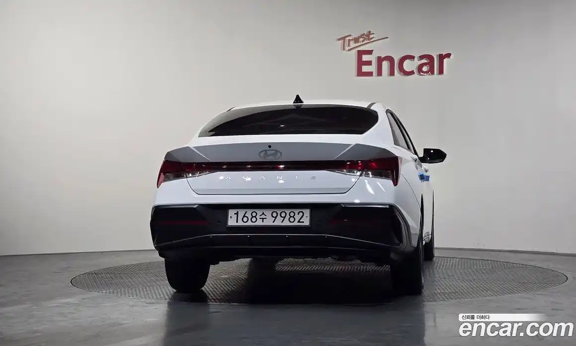 Hyundai Avante 2026 1.6 Автомат в Москве № 46577, фото 18