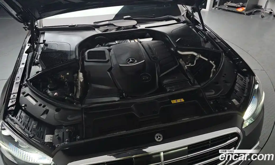 Mercedes-Benz S-Class 2023 2.9 Автомат в Москве № 466415, фото 6