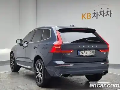 Volvo XC60 2021 2.0 Автомат в Москве № 470159, миниатюра 2