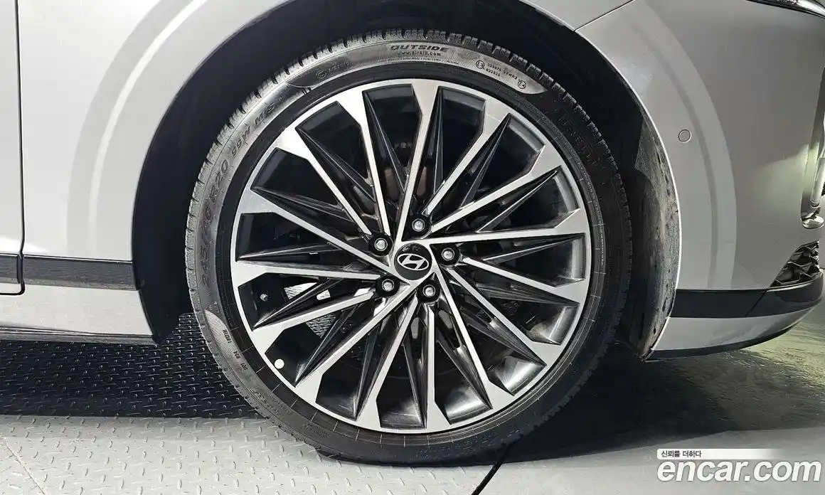 Hyundai Grandeur 2024 1.6 Автомат в Москве № 47100, фото 5