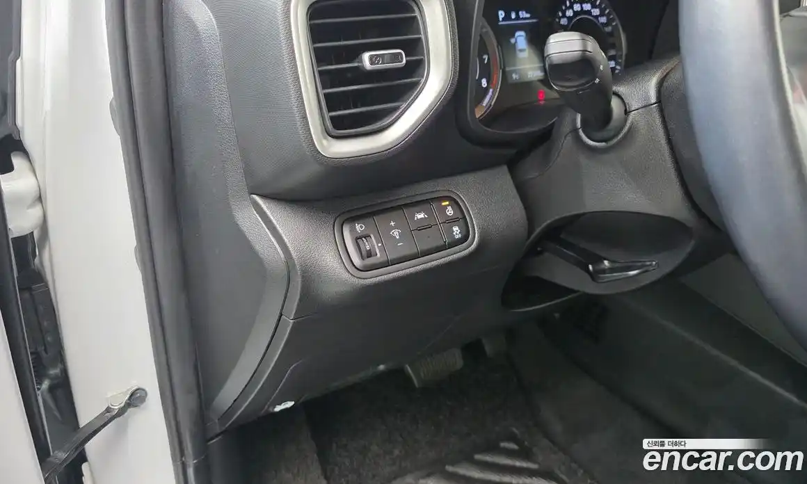 Hyundai Venue 2022 1.6 Автомат в Москве № 48284, фото 15